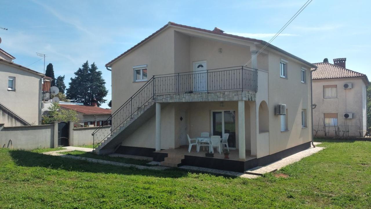 Apartman Ana Pula Exterior foto